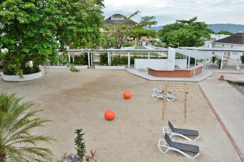 Grand Hotel Excelsior Port Royal Kingston Exterior photo